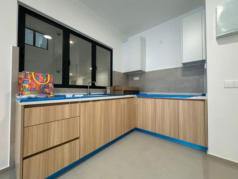 Kondominium untuk Dijual di Hana @ Eco Ardence - Ivan Wong - Kitchen - PropertyGuru.com.my