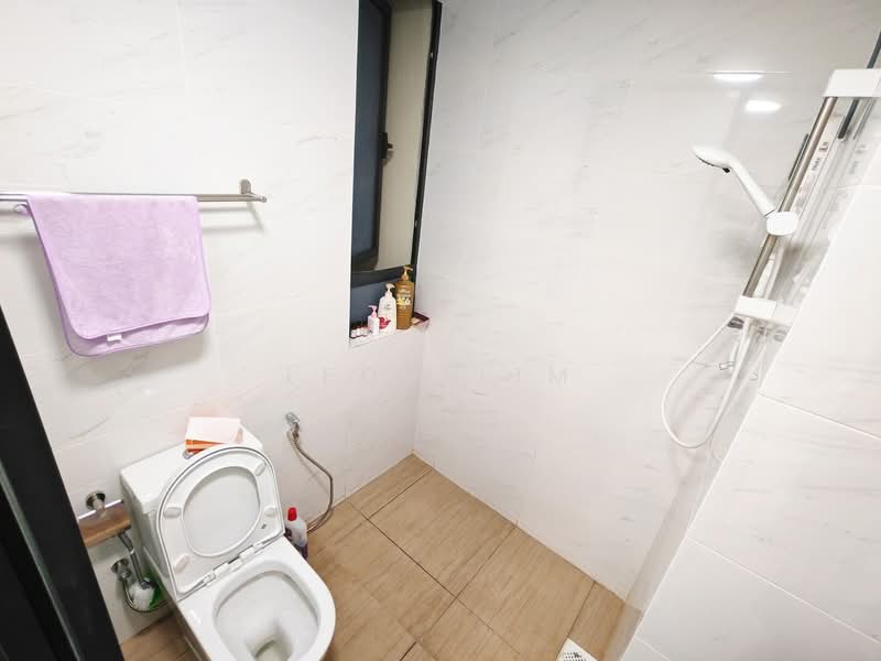 Service Residence for Rent at Country Garden Central Park - Leon Lim - Bathroom - PropertyGuru.com.my