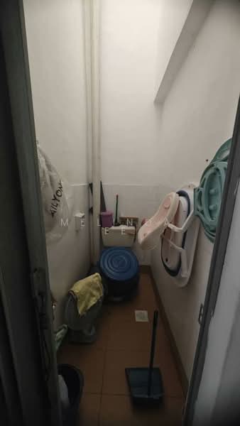 2-storey Terraced House for Sale in Taman Anggerik (Tampoi) - Melinda Ee - Bathroom - PropertyGuru.com.my