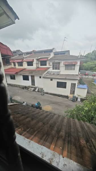 2-storey Terraced House for Sale in Taman Anggerik (Tampoi) - Melinda Ee - Exterior - PropertyGuru.com.my