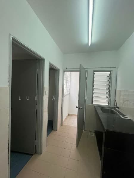 Flat for Sale at Seroja - Lukman Hakim - Kitchen - PropertyGuru.com.my
