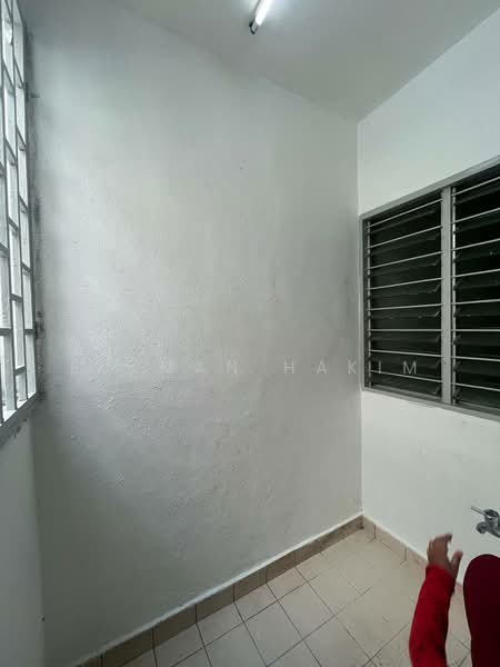 Flat for Sale at Seroja - Lukman Hakim - Interior - PropertyGuru.com.my