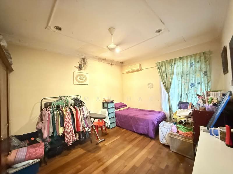 Bungalow for Sale in Seksyen 11 (Petaling Jaya) - Lukman Hakim - PropertyGuru.com.my