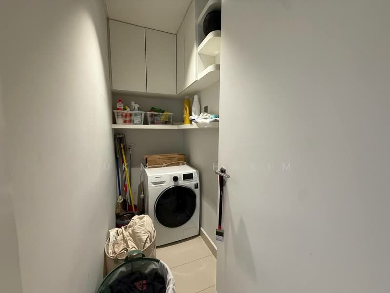 Servis Apartment untuk Dijual di Anggun Residences - Lukman Hakim - PropertyGuru.com.my