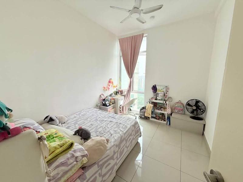 Kondominium untuk Dijual di Anggun Lumayan - Wai Lun - Bedroom - PropertyGuru.com.my