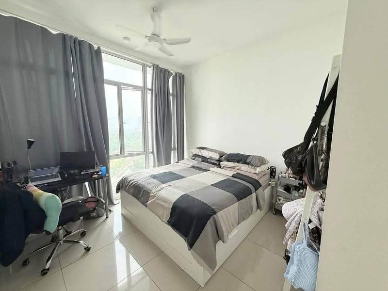 Kondominium untuk Dijual di Anggun Lumayan - Wai Lun - Bedroom - PropertyGuru.com.my
