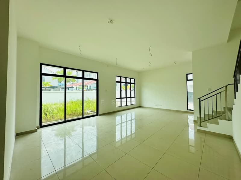 Austin Mutiara Austins Mutiaras untuk Untuk Dijual - RM 1,600,000, Mac 2026 - Living Room - PropertyGuru.com.my