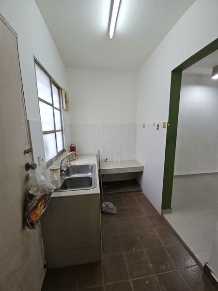 2-storey Terraced House for Sale in Ampang Jaya (Ampang) - Kelvin Ho - Kitchen - PropertyGuru.com.my