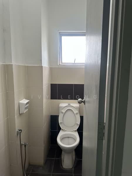 Factory for Rent in Iskandar Puteri (Nusajaya) (Johor) - Ivy Leong - Bathroom - PropertyGuru.com.my