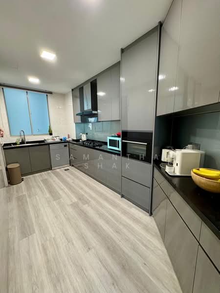 Marc Residence untuk Untuk Dijual - RM 2,050,000, Mac 2026 - Kitchen - PropertyGuru.com.my