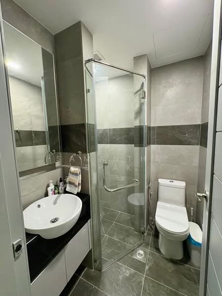 Marc Residence untuk Untuk Dijual - RM 2,050,000, Mac 2026 - Common Bathroom - PropertyGuru.com.my