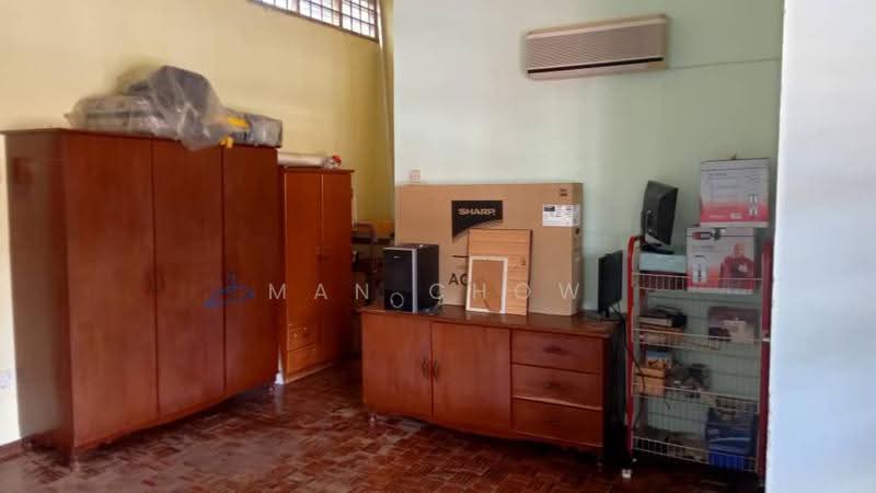 2-storey Terraced House for Sale in Taman Sungai Besi Indah (Seri Kembangan) - MAN CHOW - Interior - PropertyGuru.com.my