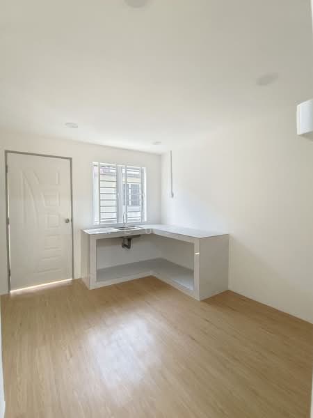 Rumah Teres 2 Tingkat untuk Dijual di Taman Yayasan (Segamat) - Marcus Tey - Kitchen - PropertyGuru.com.my
