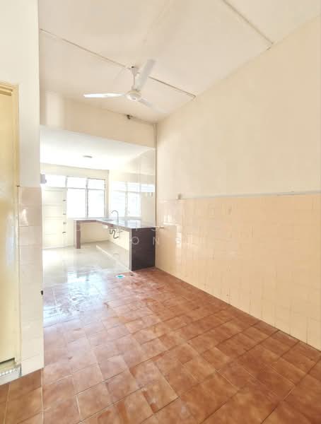 Taman Johor Jaya untuk Untuk Disewa - RM 2,000 /bulan, Mac 2026 - PropertyGuru.com.my