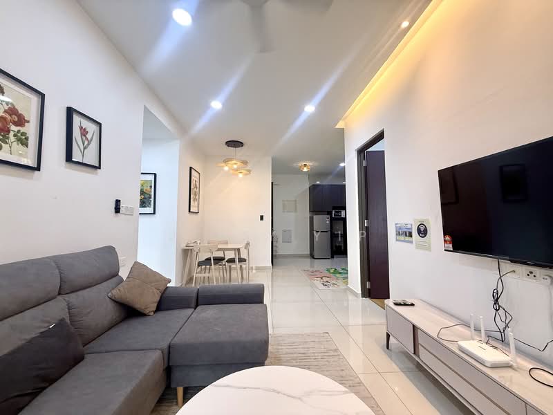 Condominium for Rent at Kings Bay @ Country Garden Danga Bay - Jessy Yip - Living Room - PropertyGuru.com.my