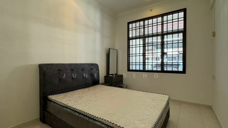 Untuk Disewa - BUKIT INDAH BANDAR NUSAJAYA