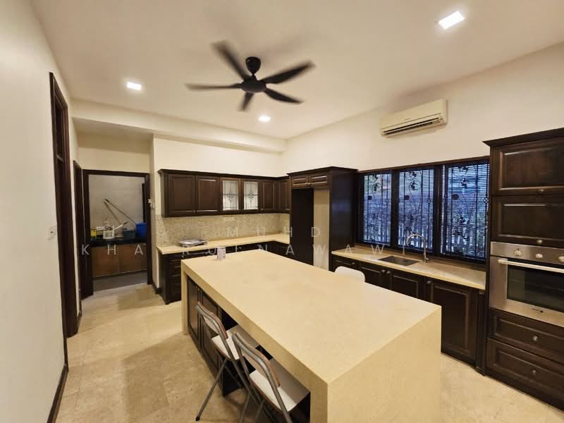 Bungalow for Sale in Setia Eco Park (Setia Alam) - Muhd Khairulnawawi Kamaruddin - Kitchen - PropertyGuru.com.my