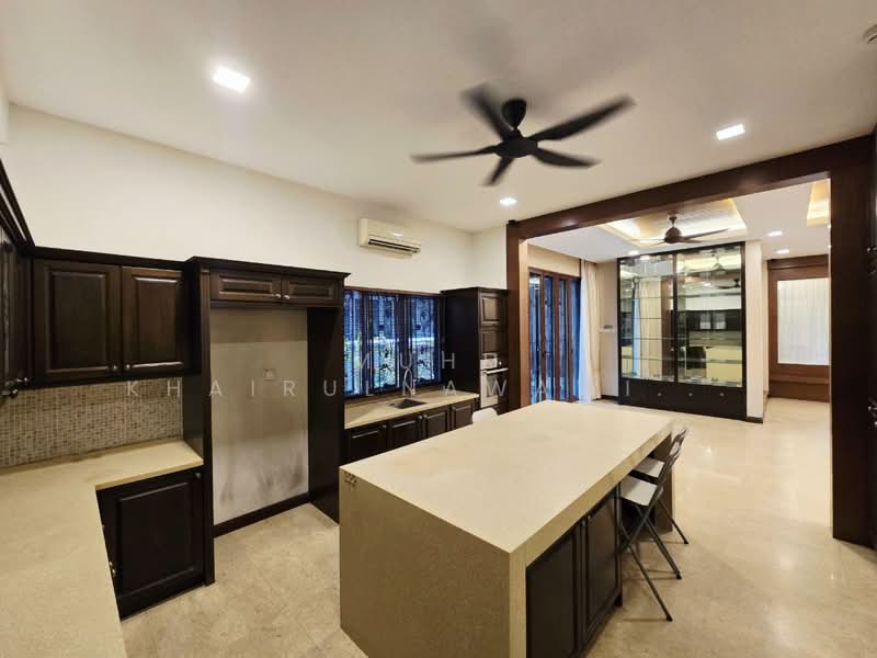Bungalow for Sale in Setia Eco Park (Setia Alam) - Muhd Khairulnawawi Kamaruddin - Kitchen - PropertyGuru.com.my