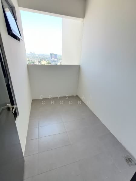 Service Residence for Rent at Aston Acacia - Crystal Choong - yard - PropertyGuru.com.my