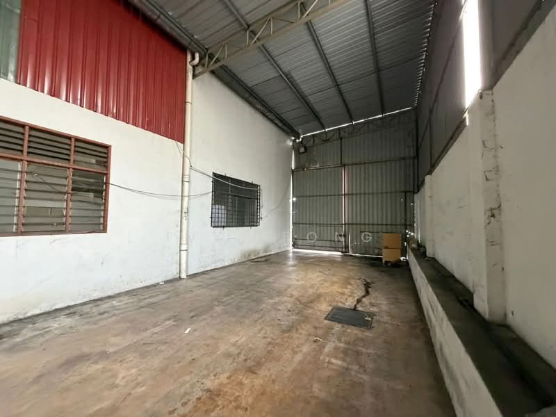 Desa Plentong Industrial Park untuk Untuk Disewa - RM 13,500 /bulan, Mac 2026 - Interior - PropertyGuru.com.my