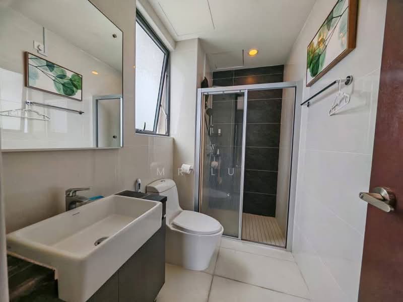 Condominium for Rent at Royal Strand @ Country Garden Danga Bay - Mr Lu - Bathroom - PropertyGuru.com.my