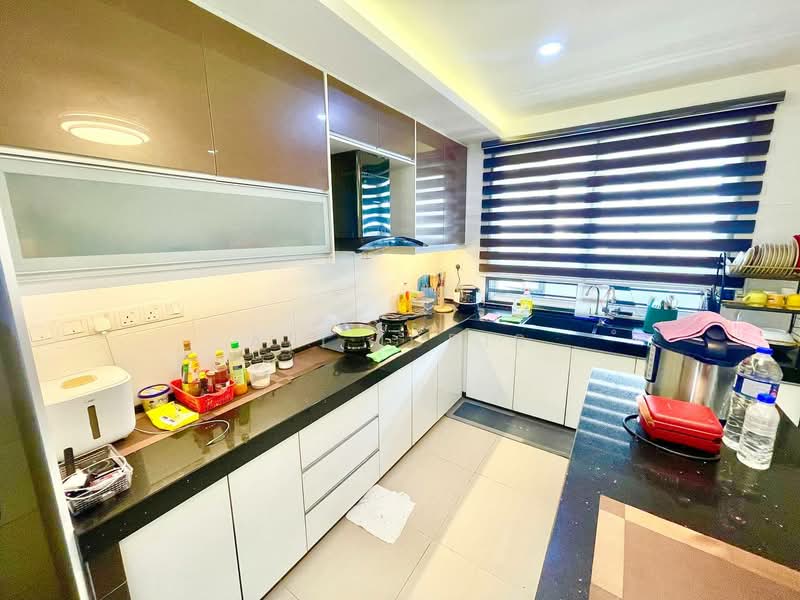 Bandar Sri Sendayan untuk Untuk Dijual - RM 1,030,000, Apr 2026 - Kitchen - PropertyGuru.com.my