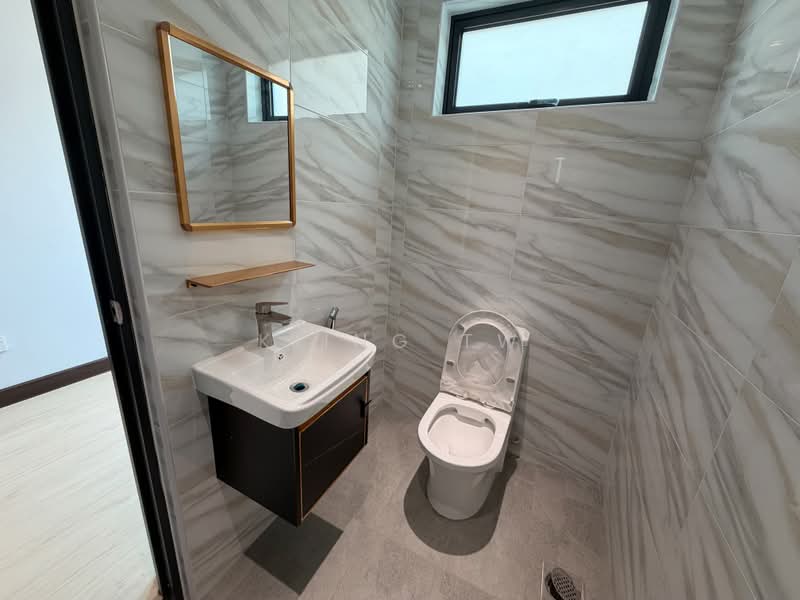 2-storey Terraced House for Sale in Taman Sri Bintang (Kepong) - Kiing TW - Bathroom - PropertyGuru.com.my