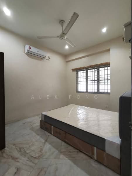 1-storey Terraced House for Sale in Ipoh (Perak) - Alex Fong - Bedroom - PropertyGuru.com.my