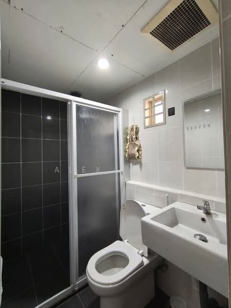 1-storey Terraced House for Sale in Ipoh (Perak) - Alex Fong - Bathroom - PropertyGuru.com.my