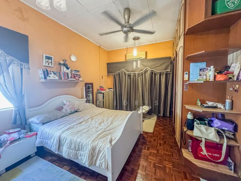 2-storey Terraced House for Sale in SS19 (Subang Jaya) - Ali Idris - Bedroom - PropertyGuru.com.my