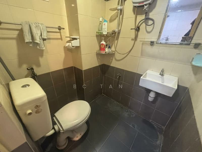 Apartment for Sale at Sri Jinjang - BC TAN - Bathroom - PropertyGuru.com.my