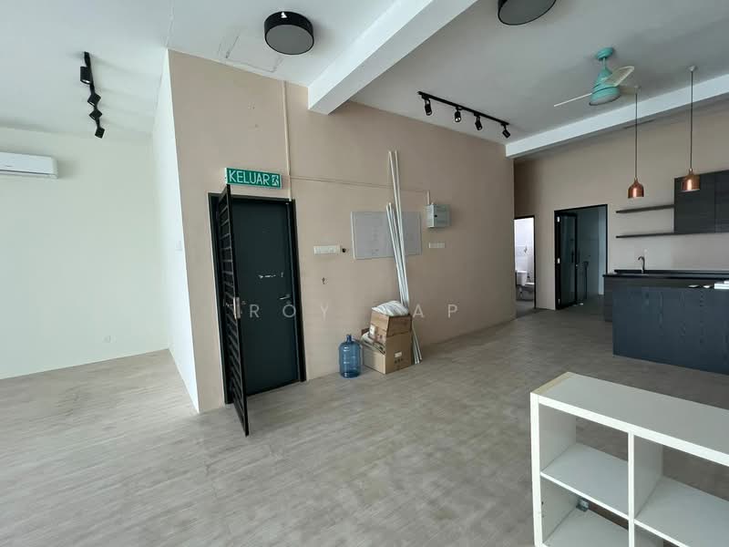 Shop / Office for Rent in Johor Bahru (Johor) - Roy Yap - Kitchen - PropertyGuru.com.my