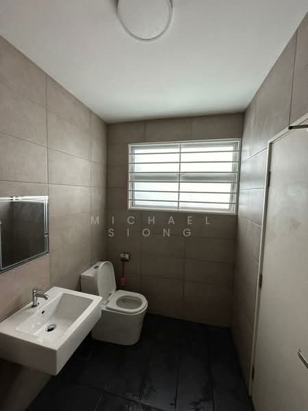 Terraced House for Rent in Kota Emerald (Rawang) - Michael Siong - Bathroom - PropertyGuru.com.my