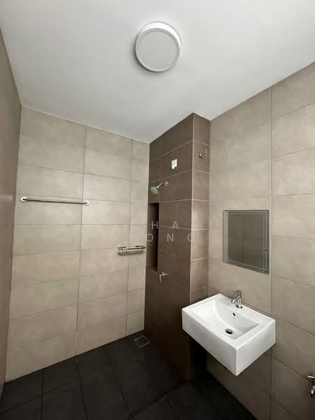Terraced House for Rent in Kota Emerald (Rawang) - Michael Siong - Bathroom - PropertyGuru.com.my