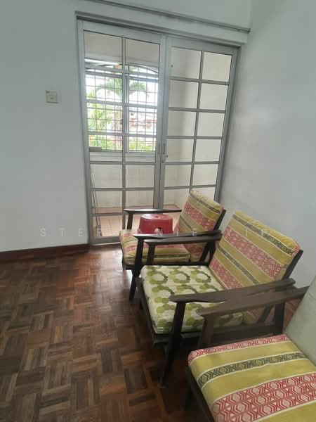 2-storey Terraced House for Sale in Bandar Kinrara Seksyen 1 (Bandar Kinrara) - Stephanie YIP - Living Room - PropertyGuru.com.my