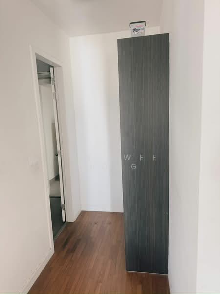 Azelia Residence untuk Untuk Disewa - RM 1,800 /bulan, Mac 2026 - Corridor - PropertyGuru.com.my