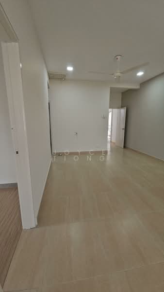 Townhouse for Rent in Taman Saujana Suria (Kajang) - Joyce Tiong - Living room  - PropertyGuru.com.my