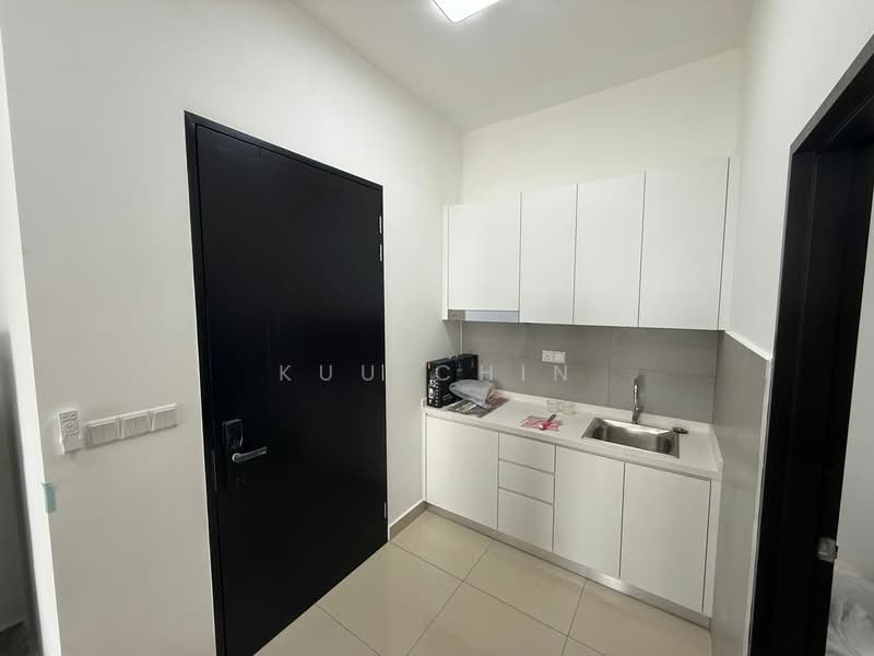 Service Residence for Sale at Meldrum Heights (Residensi Meldrum) - Kuu Chin - Kitchen - PropertyGuru.com.my