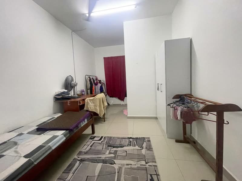 Seksyen 30 untuk Untuk Dijual - RM 650,000, Mac 2026 - PropertyGuru.com.my