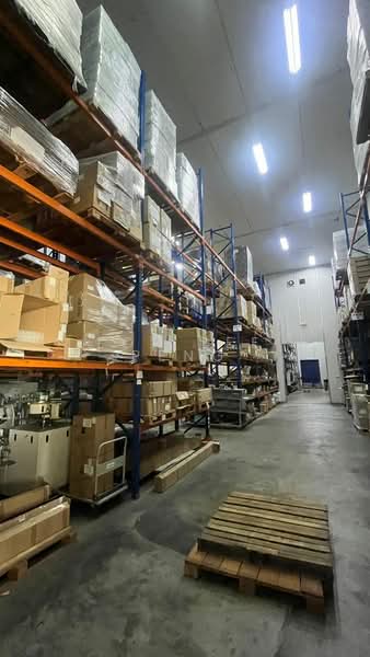 Detached Factory for Sale in Kawasan Perindustrian Kempas (Tampoi) - Loh Lee Peng - Interior - PropertyGuru.com.my