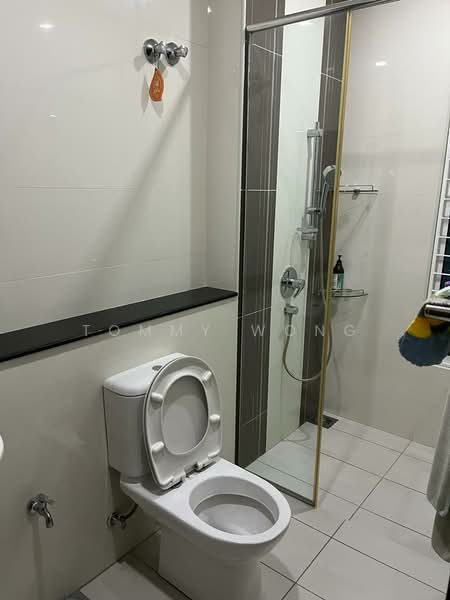 Bungalow for Sale in Bandar Sungai Long (Selangor) - Tommy Wong - Bathroom - PropertyGuru.com.my