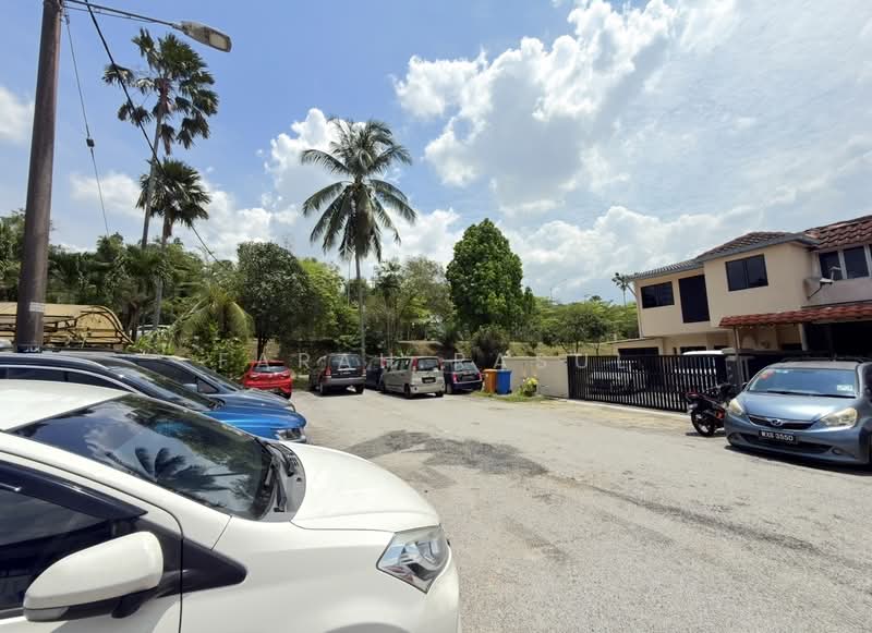 2-storey Terraced House for Sale in Shah Alam (Selangor) - Farah Rasul - Exterior - PropertyGuru.com.my