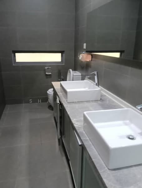 Condominium for Rent at The Breezeway - Sharon Lee Lee - Bathroom - PropertyGuru.com.my