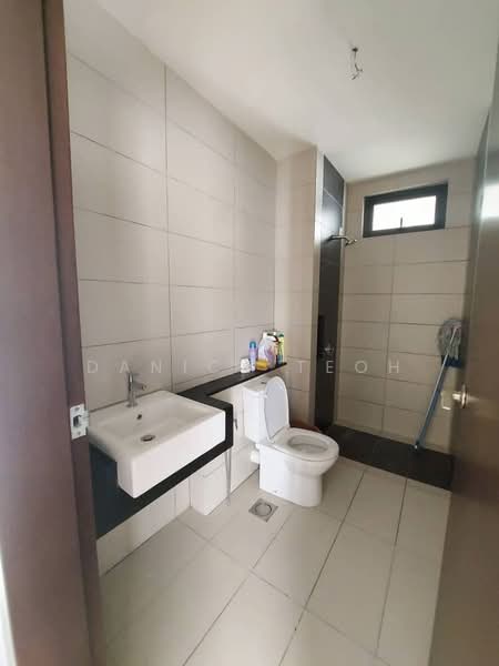 Marinox Sky Villas untuk Untuk Dijual - RM 850,000, Mac 2026 - Bathroom - PropertyGuru.com.my