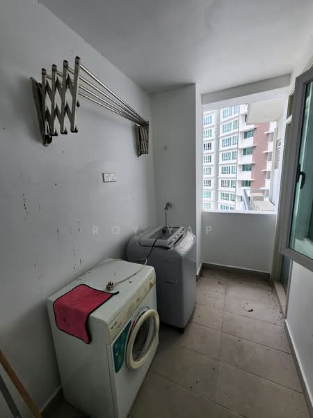 Tropez Residences untuk Untuk Disewa - RM 3,500 /bulan, Mac 2026 - Balcony - PropertyGuru.com.my