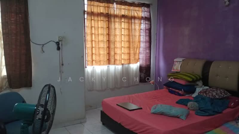 Bandar Puteri Klang untuk Untuk Dijual - RM 549,000, Mac 2026 - Bedroom - PropertyGuru.com.my