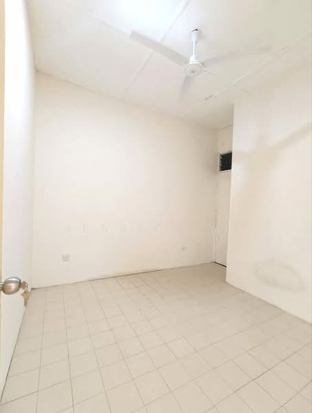 1-storey Terraced House for Rent in Taman Johor Jaya (Johor Bahru) - Jessica Ma - Interior - PropertyGuru.com.my