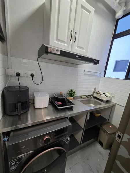 Service Residence for Rent at Astetica Residences - Jason Yap - Kitchen - PropertyGuru.com.my