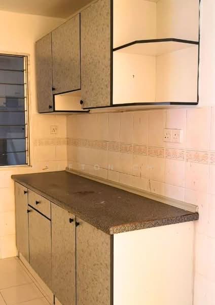 Apartment for Rent at Taman Kristal - Clifton Chee - Kitchen - PropertyGuru.com.my