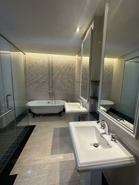 Quayside Seafront Resort Condominiums untuk Untuk Disewa - RM 5,800 /bulan, Mac 2026 - Bathroom - PropertyGuru.com.my